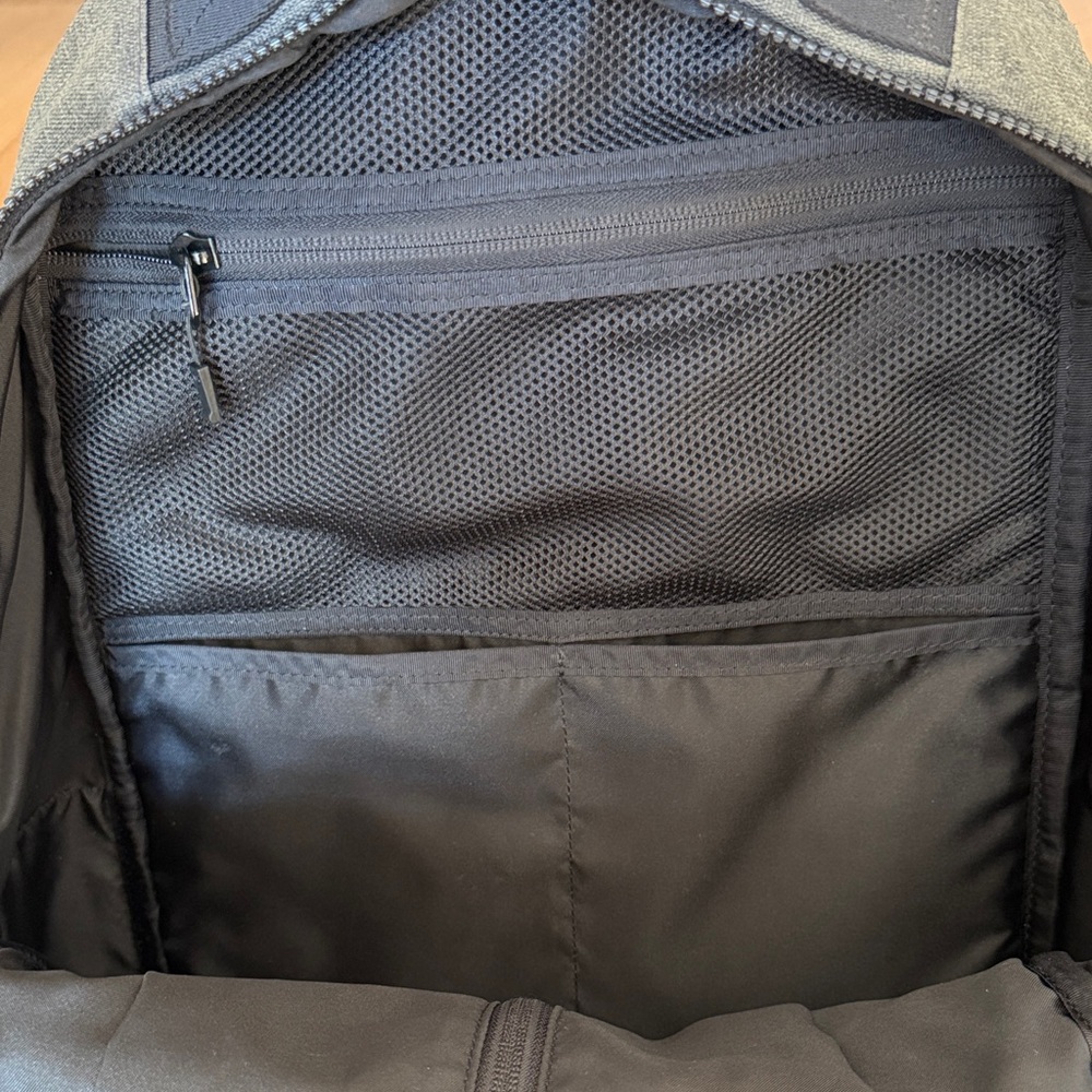 Lululemon Gray Backpack - Picture 2 of 4